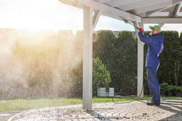 Best Restaurant Pressure Washing  in Fruitville, FL